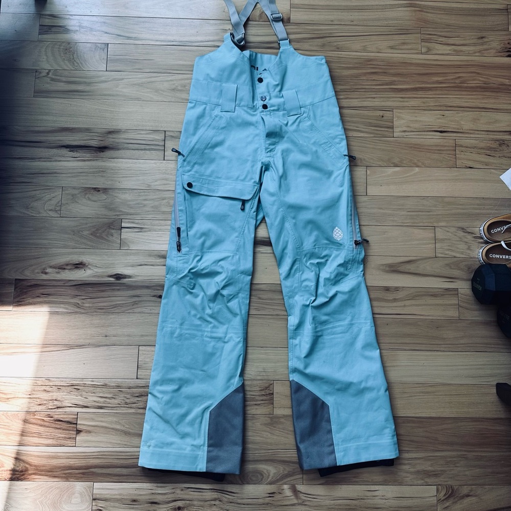 Stio Environ Bibs in Tranquil Turquoise women’s size small